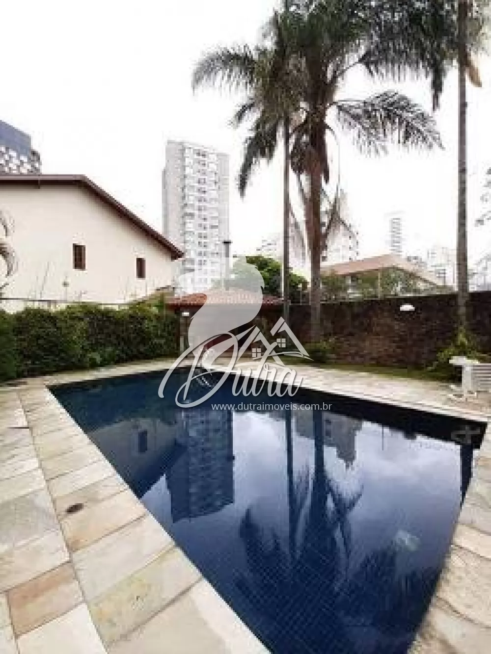Edifício Villa Arie Pinheiros 173m² 02 Dormitórios 02 Suítes 3 Vagas