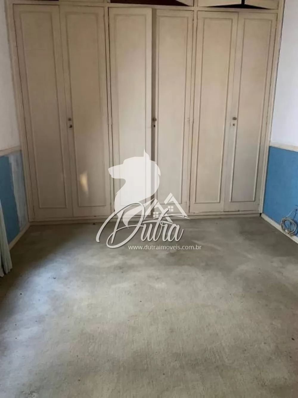 Padrão Jardim Europa 240m² 03 Dormitórios 02 Suítes 3 Vagas