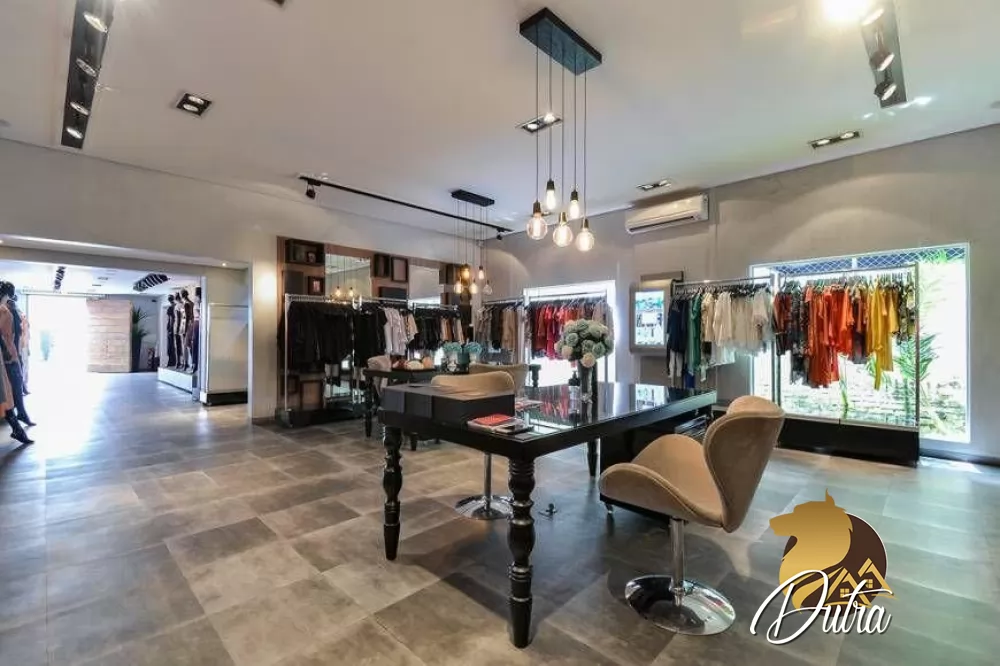 Casa Comercial Vila Nova Conceição 240m² 2 Vagas