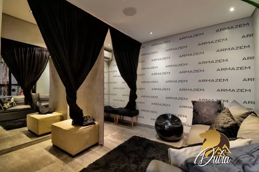 Casa Comercial Vila Nova Conceição 240m² 2 Vagas
