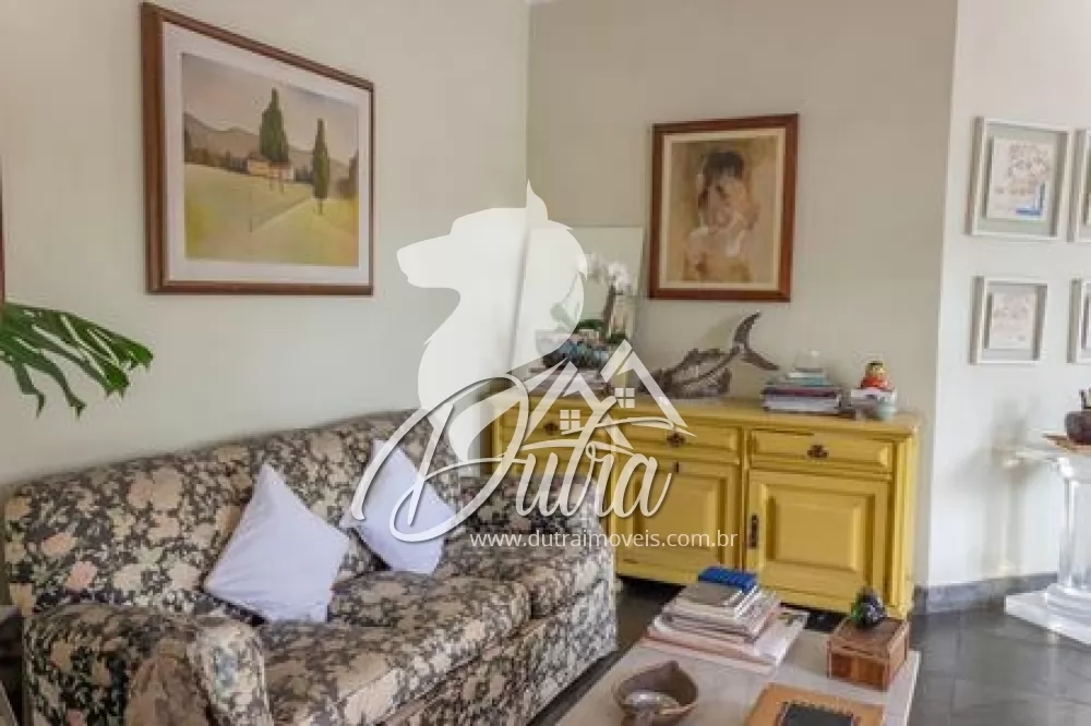 Padrão Cidade Jardim 296m² 03 Dormitórios 02 Suítes 3 Vagas