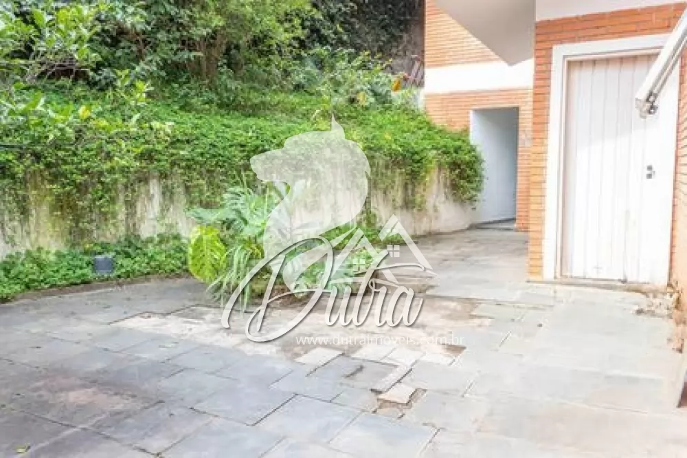 Padrão Cidade Jardim 296m² 03 Dormitórios 02 Suítes 3 Vagas