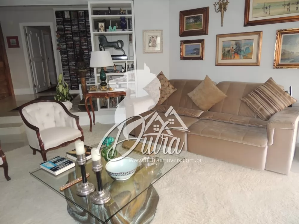 Sant' Angelo Campo Belo 260m² 03 Dormitórios 03 Suítes 3 Vagas