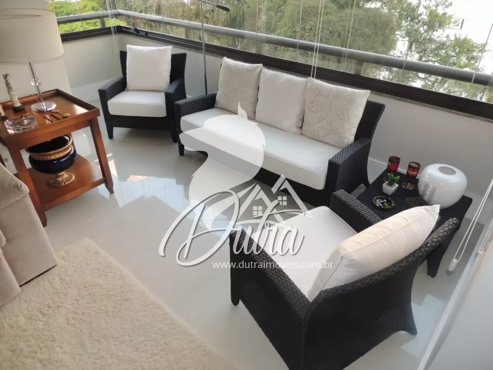 Sant' Angelo Campo Belo 260m² 03 Dormitórios 03 Suítes 3 Vagas