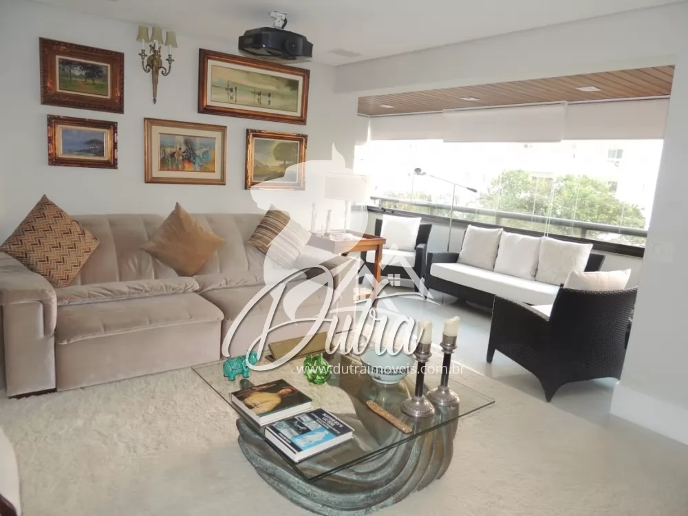 Sant' Angelo Campo Belo 260m² 03 Dormitórios 03 Suítes 3 Vagas