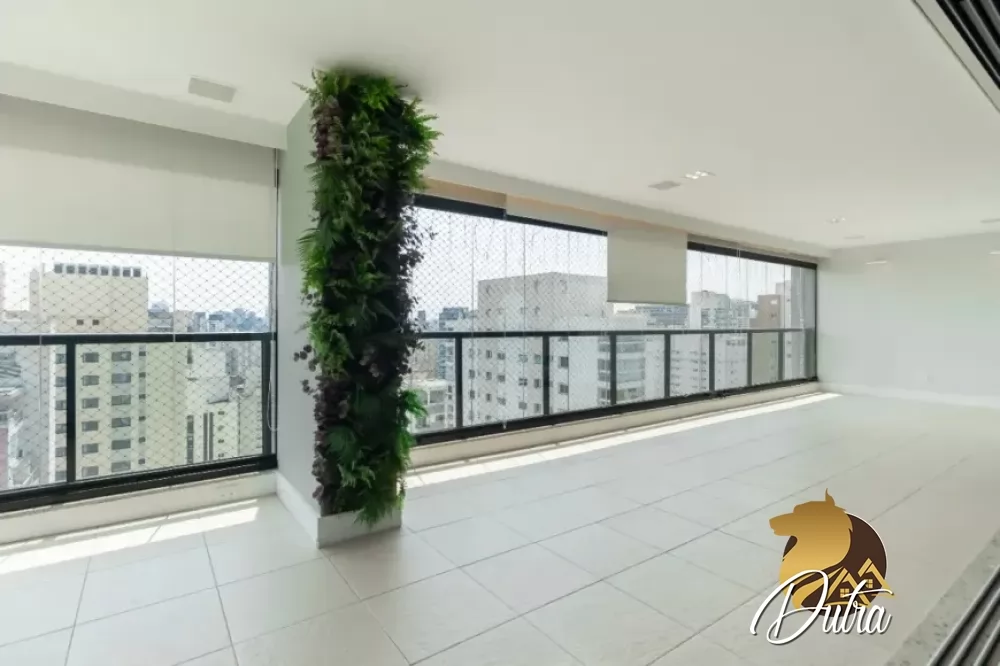 Araguari 561 Vila Uberabinha 184m² 03 Dormitórios 03 Suítes 3 Vagas