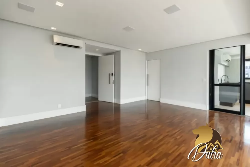 Araguari 561 Vila Uberabinha 184m² 03 Dormitórios 03 Suítes 3 Vagas