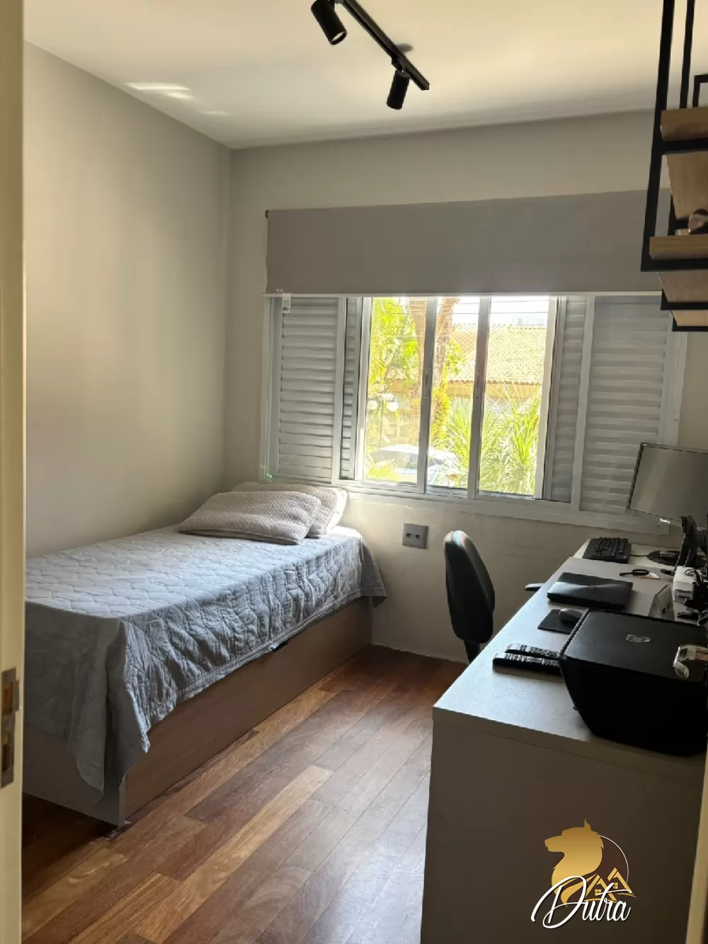 TAquaral Jardim Itapeva 200m² 04 Dormitórios 01 Suítes 4 Vagas