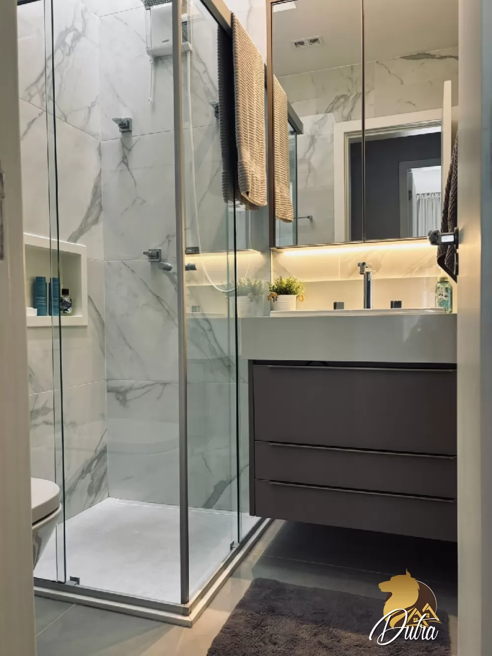 TAquaral Jardim Itapeva 200m² 04 Dormitórios 01 Suítes 4 Vagas