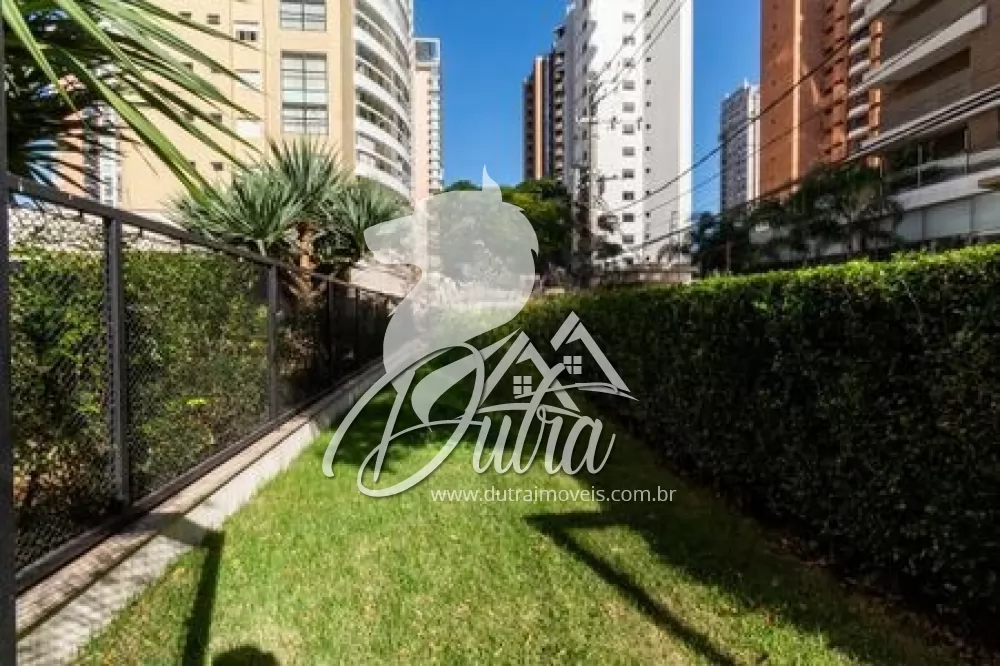 Edifício L' Ambassadeur Vila Mariana 308m² 04 Dormitórios 04 Suítes 5 Vagas