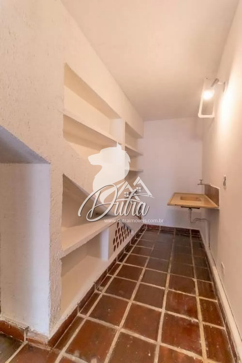 Padrão Vila Madalena 180m² 03 Dormitórios 2 Vagas