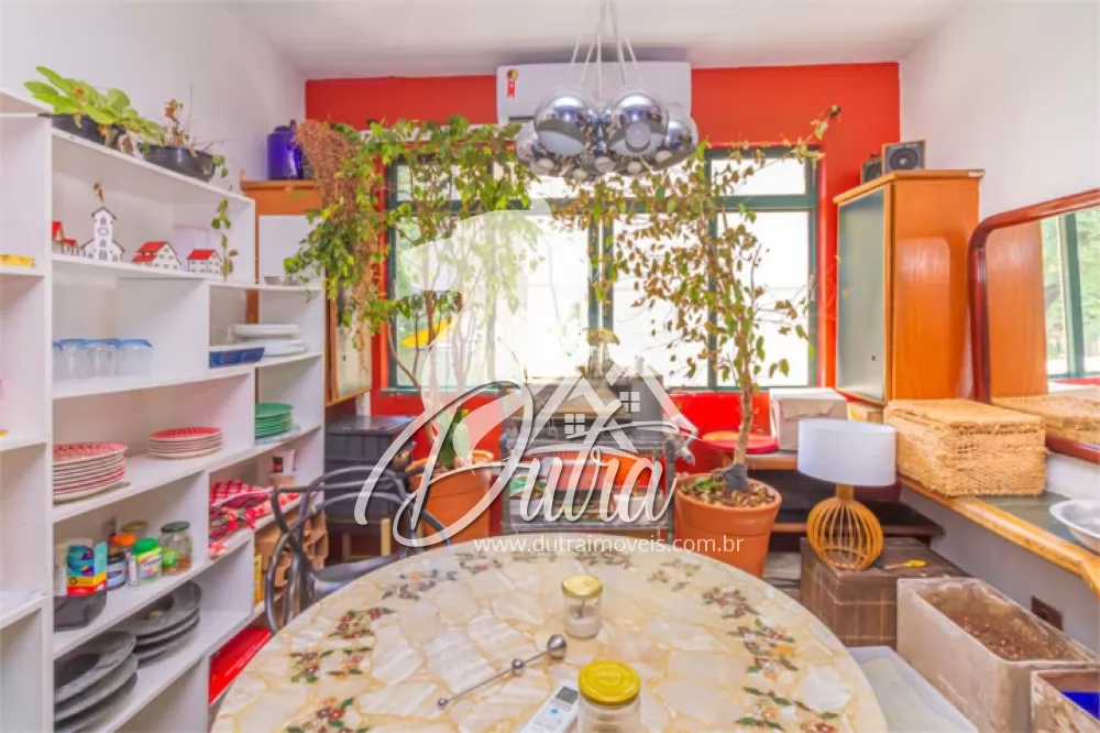 Royal Cerqueira César 86m² 02 Dormitórios 1 Vagas