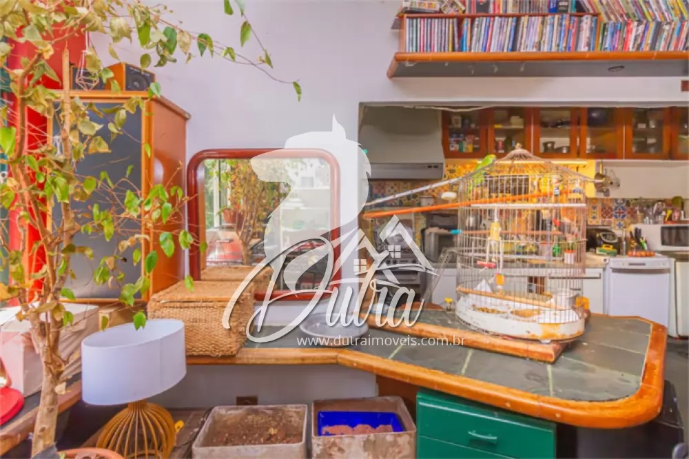 Royal Cerqueira César 86m² 02 Dormitórios 1 Vagas
