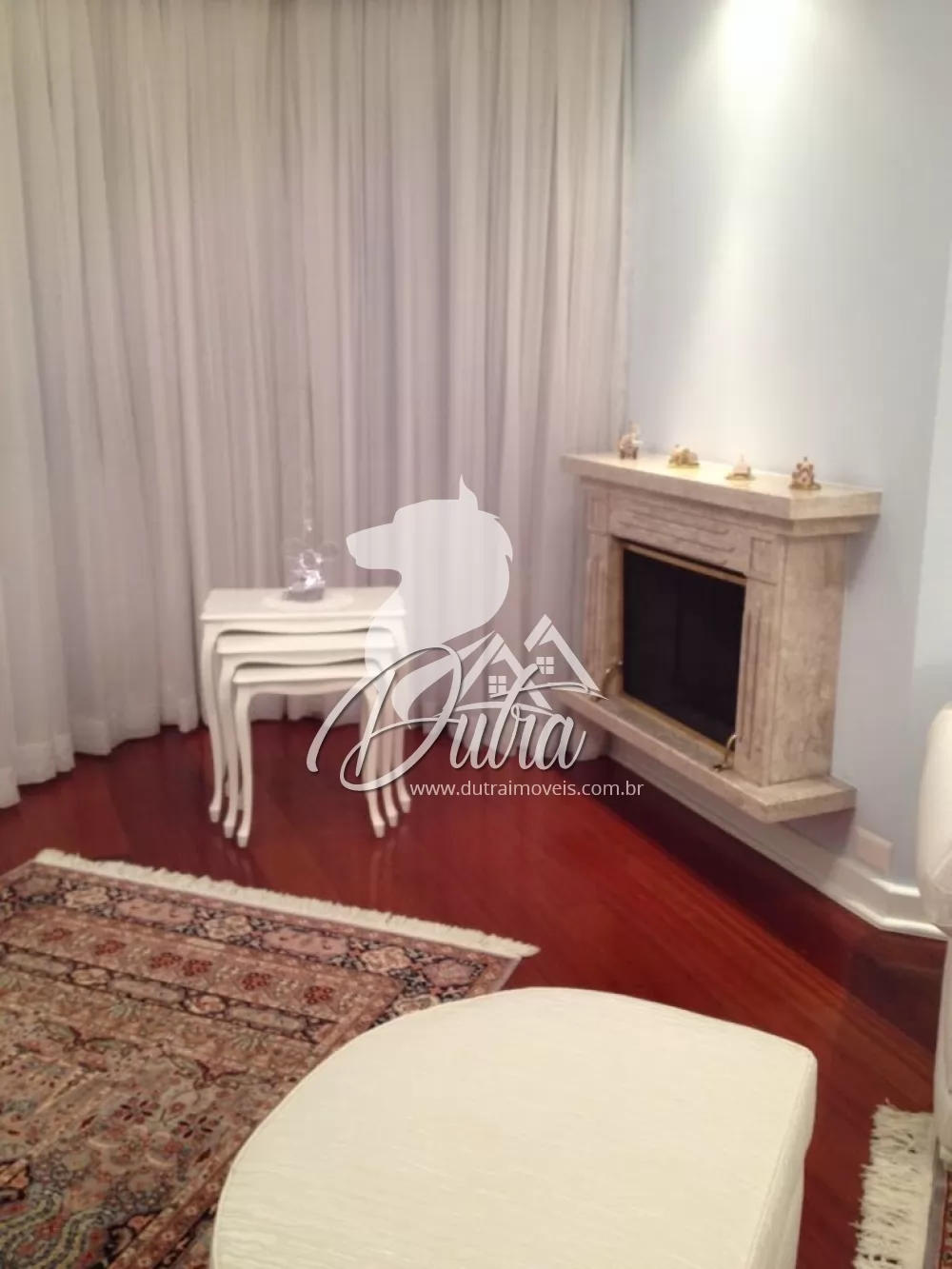 Benny Godman Pompéia 180m² 03 Dormitórios 03 Suítes 3 Vagas