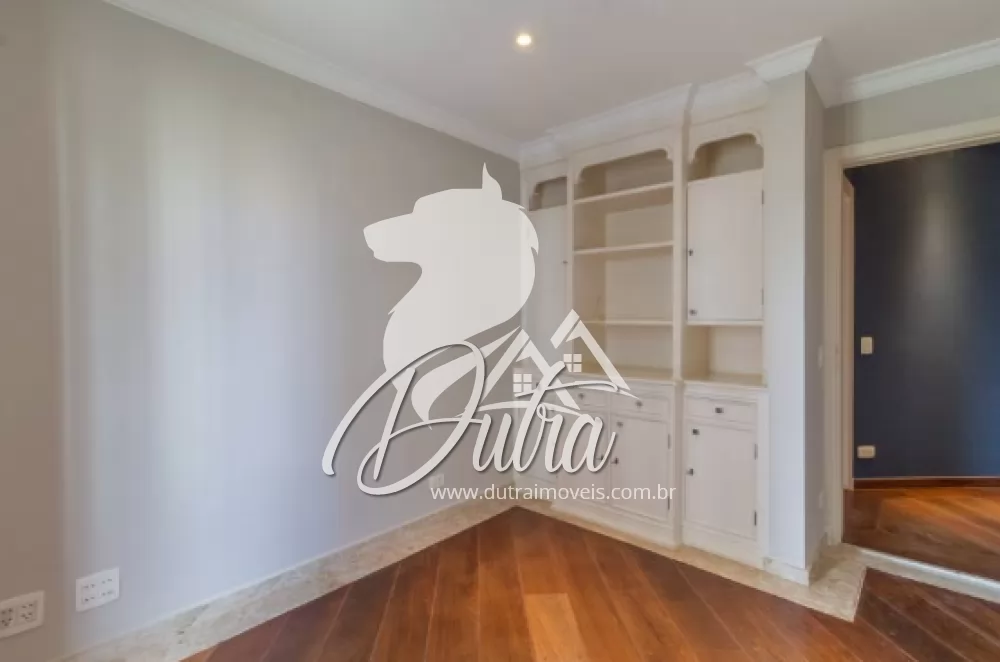 Ilha de Saint Kitts Campo Belo 217m² 04 Dormitórios 02 Suítes 3 Vagas