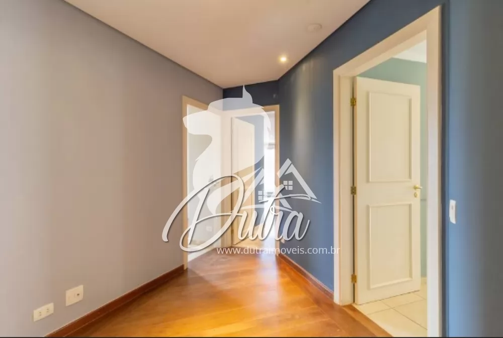 Ilha de Saint Kitts Campo Belo 217m² 04 Dormitórios 02 Suítes 3 Vagas