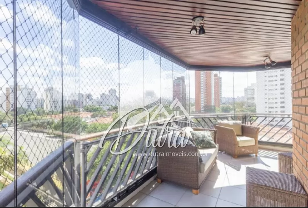 Ilha de Saint Kitts Campo Belo 217m² 04 Dormitórios 02 Suítes 3 Vagas