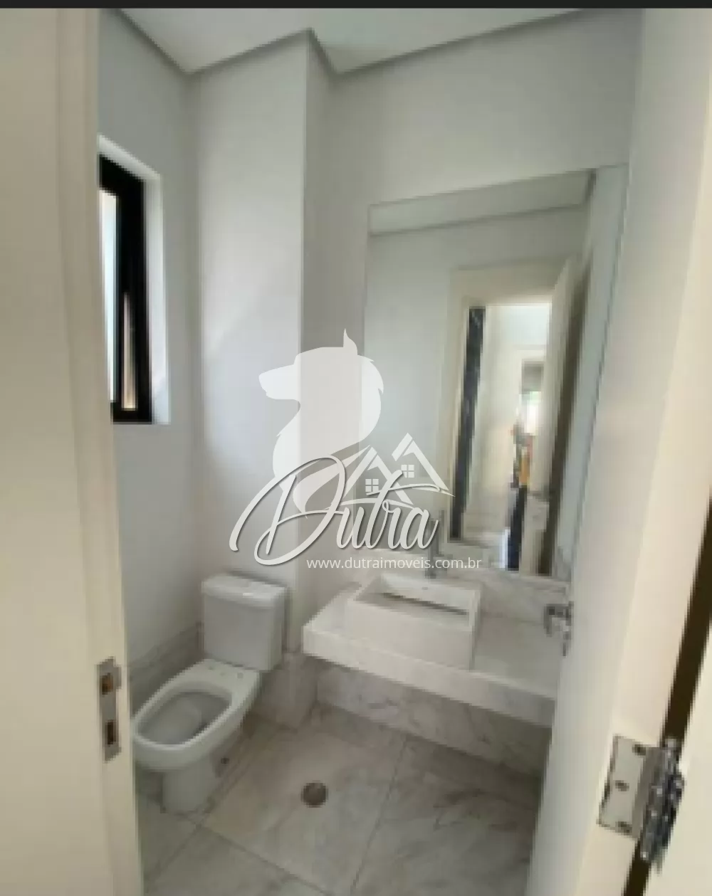 Casa de Condomínio Jardim Morumbi 435m² 04 Dormitórios 04 Suítes 3 Vagas