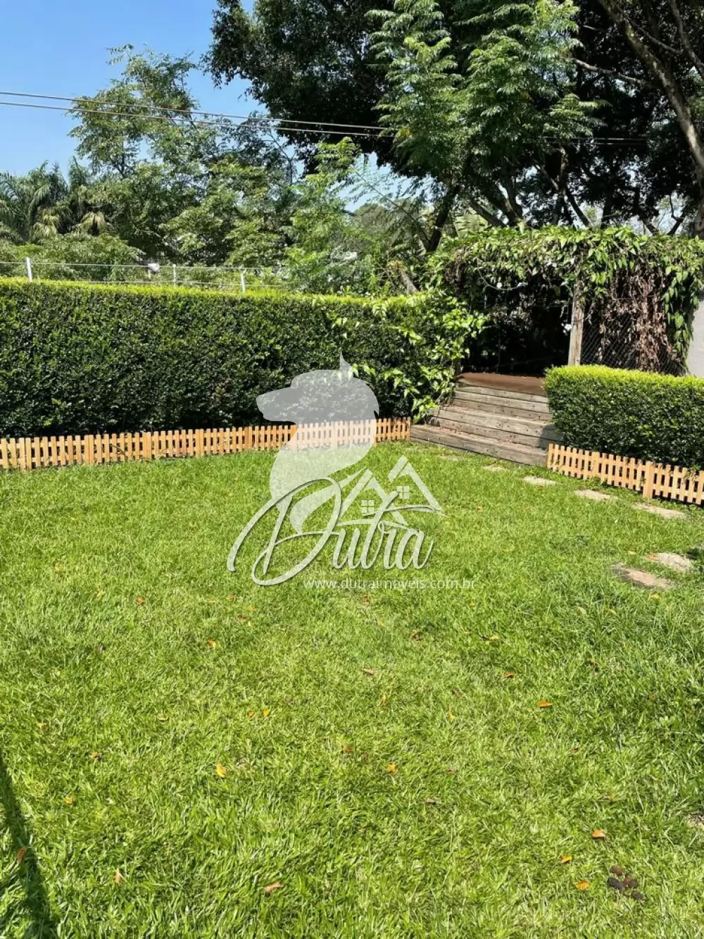 Padrão Real Parque 298m² 03 Dormitórios 02 Suítes 3 Vagas