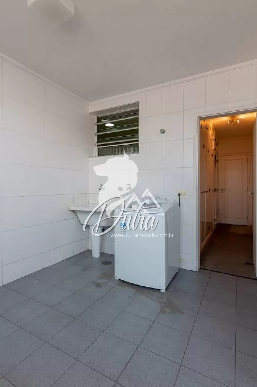 Dimona Higienópolis 280m² 03 Dormitórios 02 Suítes 3 Vagas