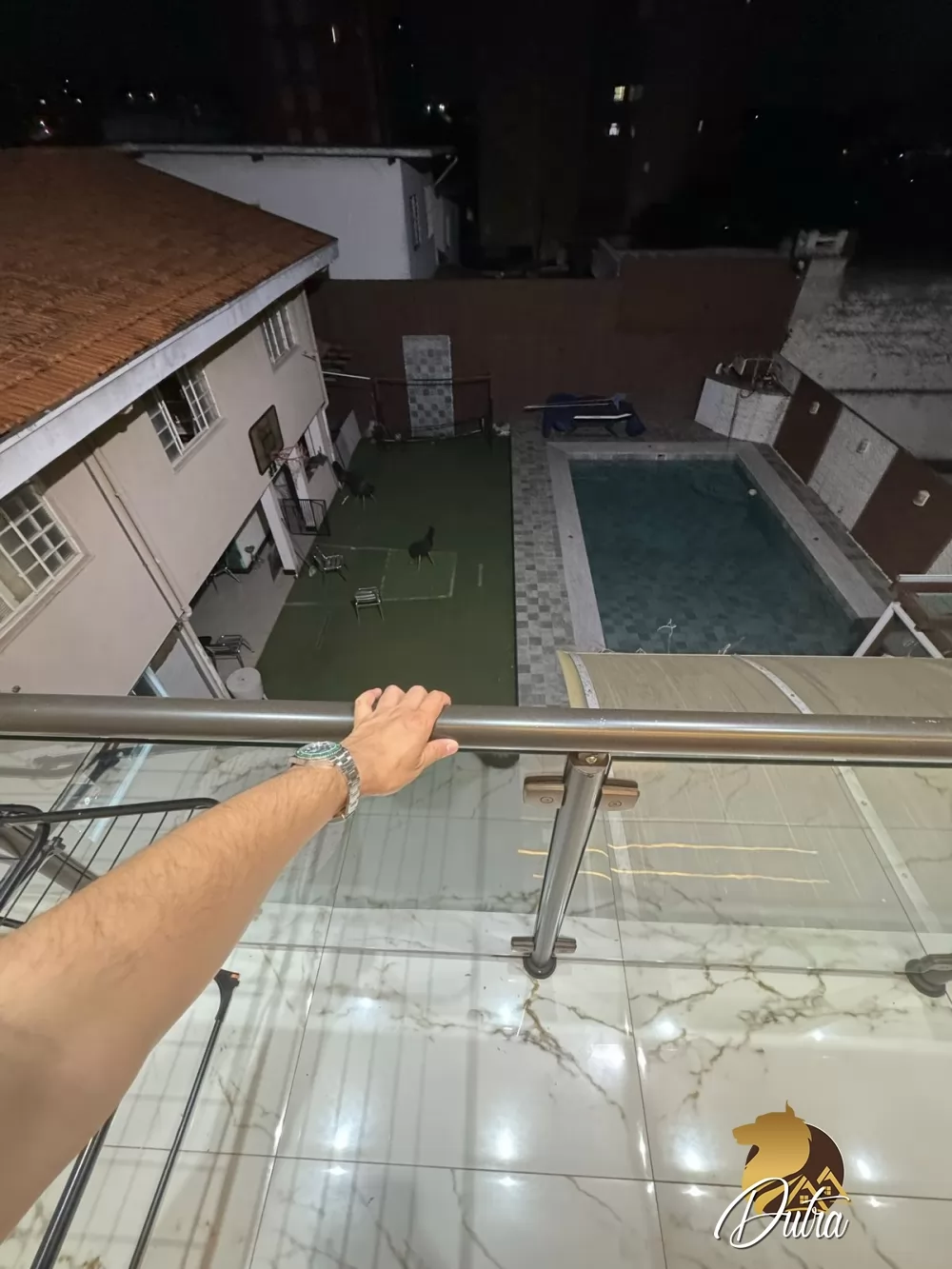 Padrão Cidade Ademar 540m² 06 Dormitórios 04 Suítes 4 Vagas