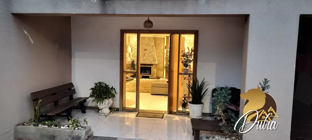 Padrão Cidade Ademar 540m² 06 Dormitórios 04 Suítes 4 Vagas