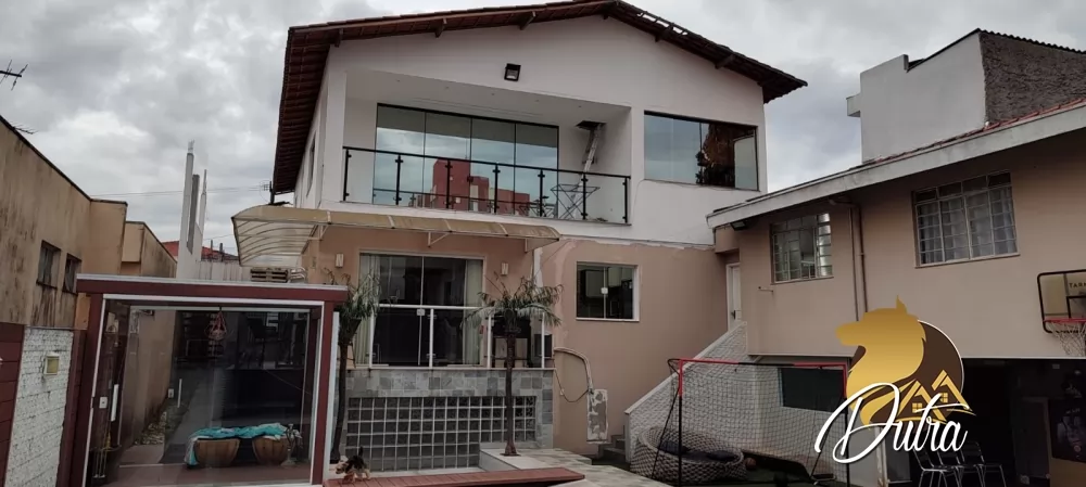 Padrão Cidade Ademar 540m² 06 Dormitórios 04 Suítes 4 Vagas