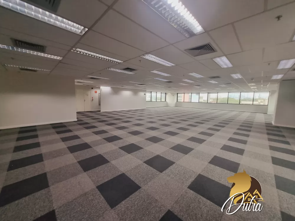Company Plaza Pinheiros 775m² 21 Vagas