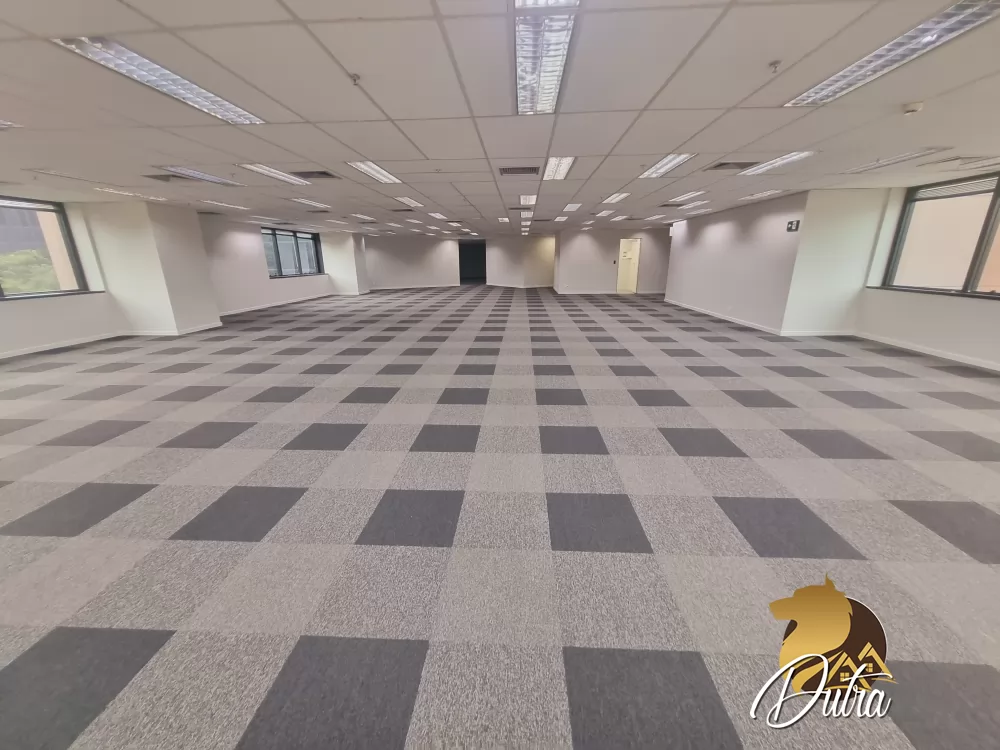 Company Plaza Pinheiros 775m² 21 Vagas