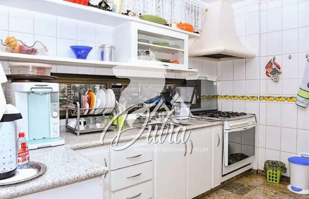 Edifício Jardim Alabastro Aclimação 226m² 04 Dormitórios 03 Suítes 3 Vagas