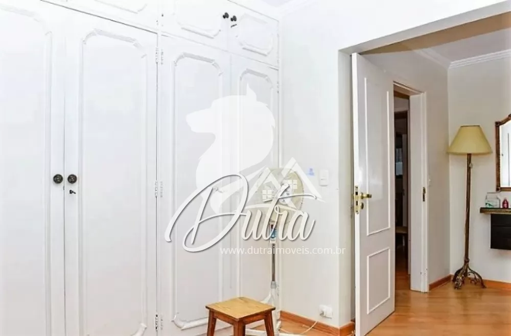Edifício Jardim Alabastro Aclimação 226m² 04 Dormitórios 03 Suítes 3 Vagas