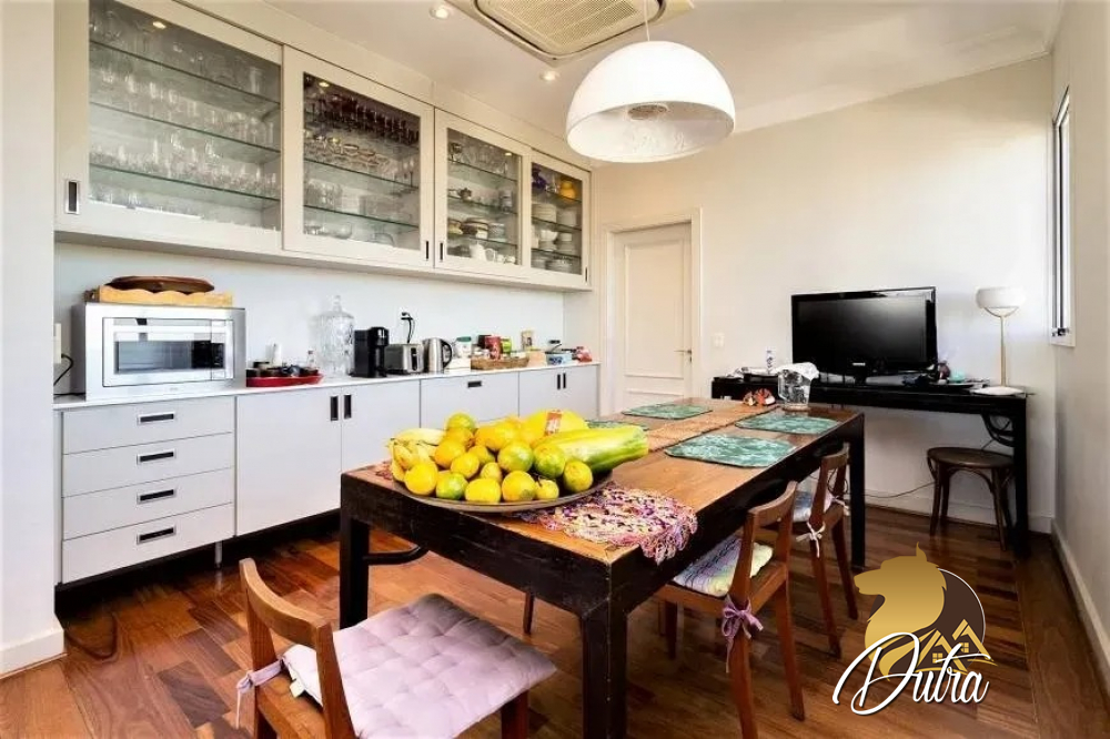 Edificio praça villa lobos Pinheiros 530m² 05 Dormitórios 04 Suítes 6 Vagas