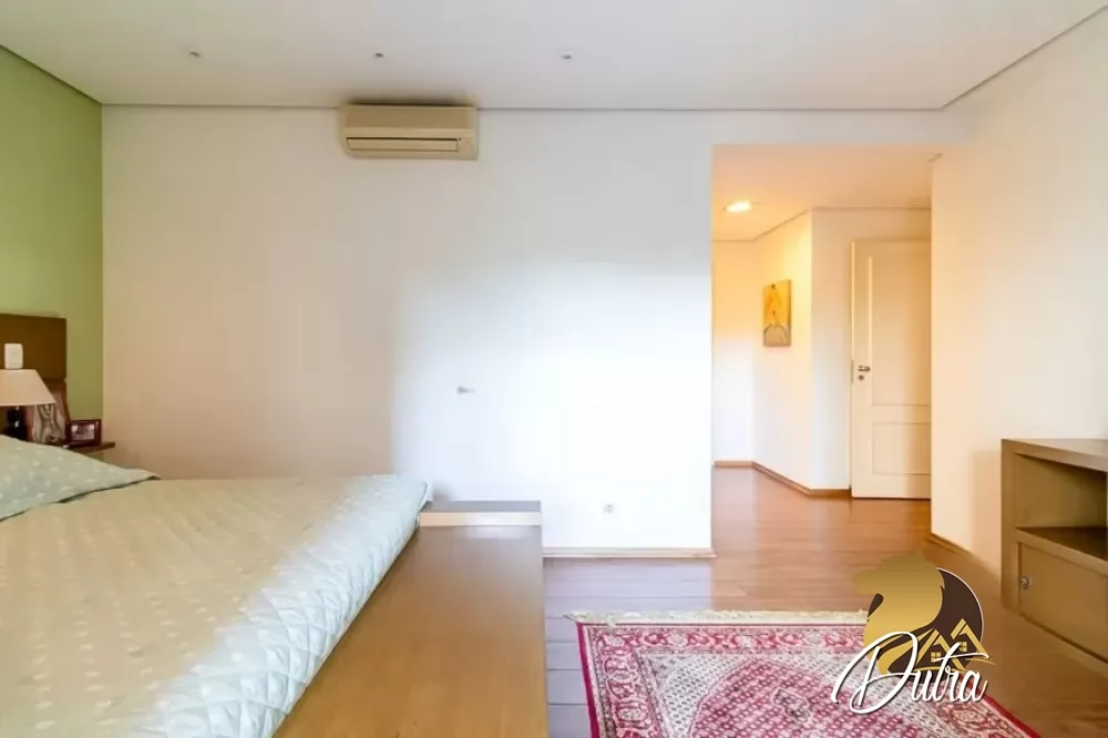 Edifício L' Ambassadeur Vila Mariana 308m² 04 Dormitórios 04 Suítes 5 Vagas