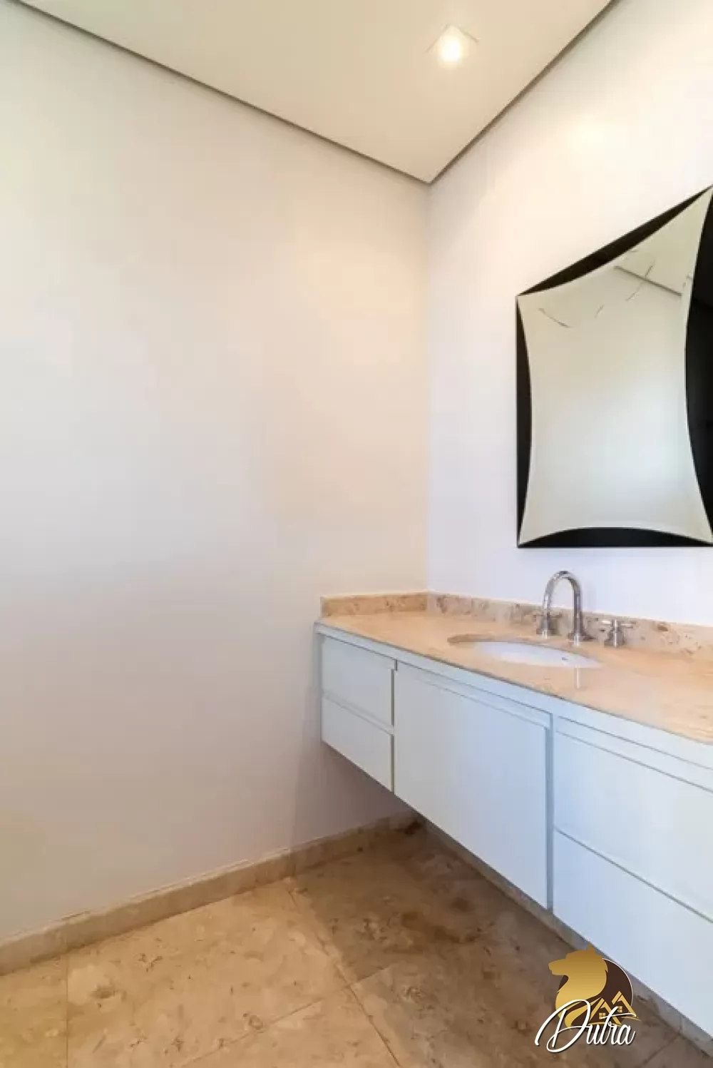 Edifício L' Ambassadeur Vila Mariana 308m² 04 Dormitórios 04 Suítes 5 Vagas
