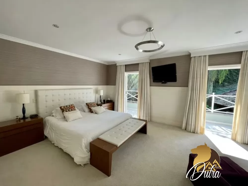 Sobrado Vila Ida 420m² 04 Dormitórios 04 Suítes 5 Vagas