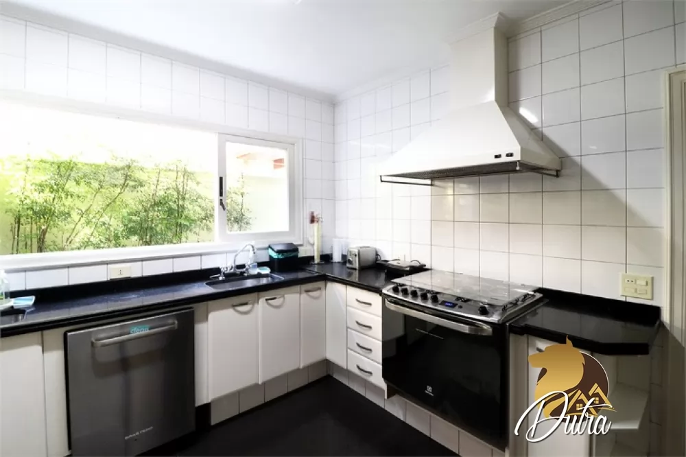 Sobrado Vila Ida 420m² 04 Dormitórios 04 Suítes 5 Vagas