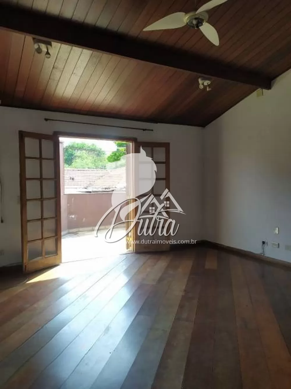 Padrão Brooklin Paulista 216m² 01 Dormitórios 01 Suítes 2 Vagas