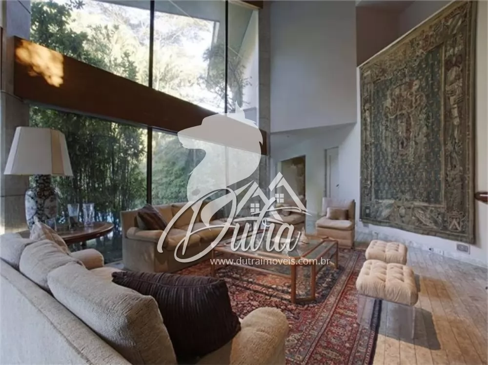 Padrão Jardim América 1365m² 05 Dormitórios 05 Suítes 6 Vagas