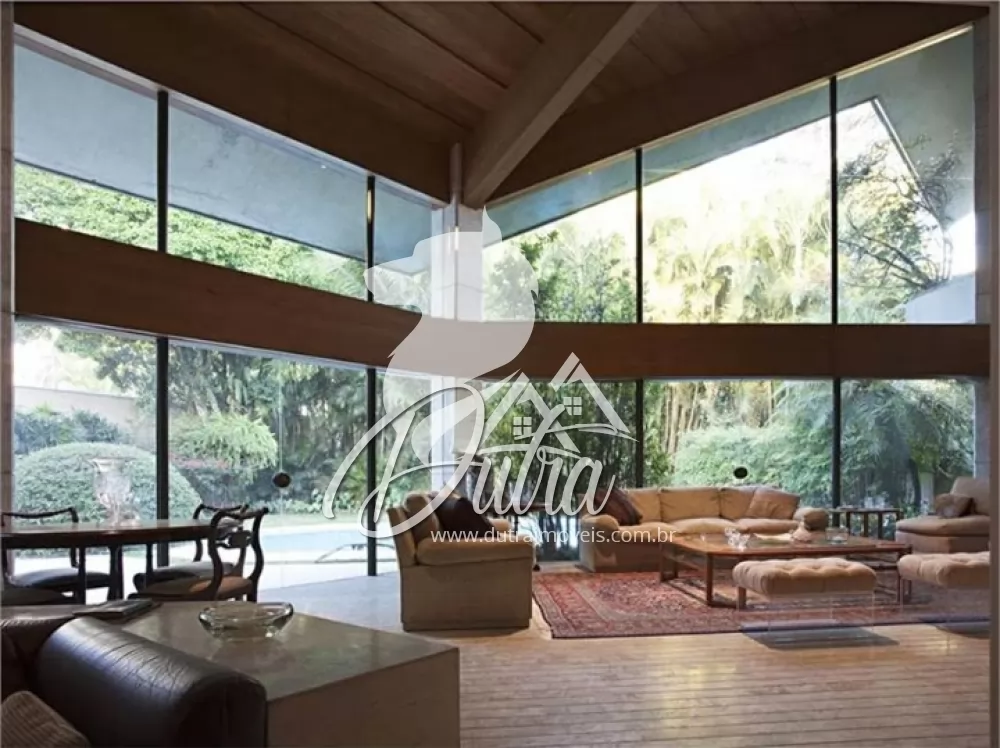 Padrão Jardim América 1365m² 05 Dormitórios 05 Suítes 6 Vagas