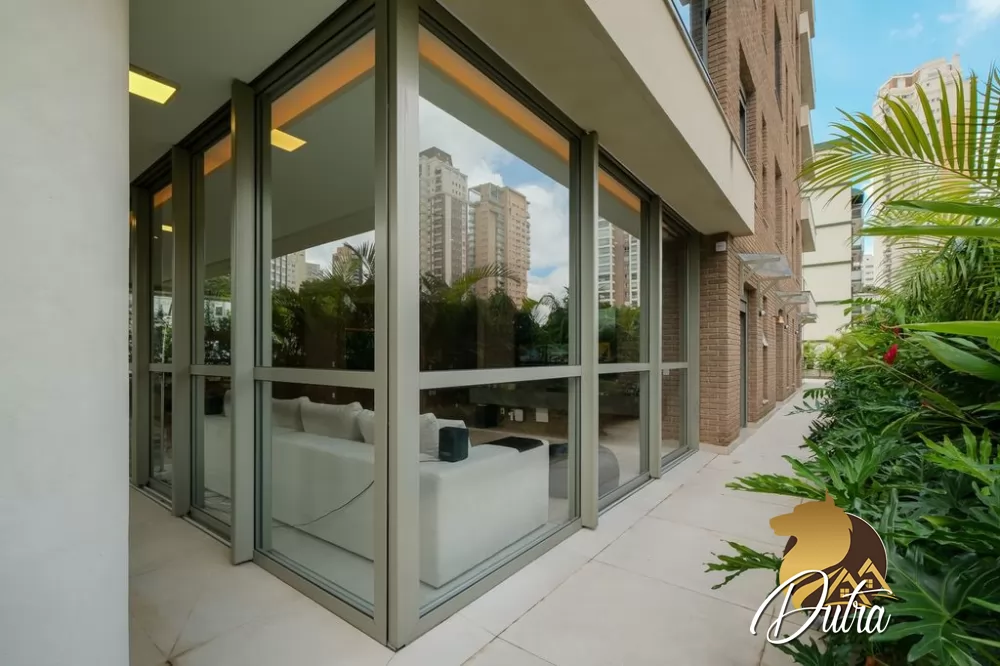 Cond. I.180 Ibirapuera Vila Mariana 520m² 04 Dormitórios 04 Suítes 5 Vagas