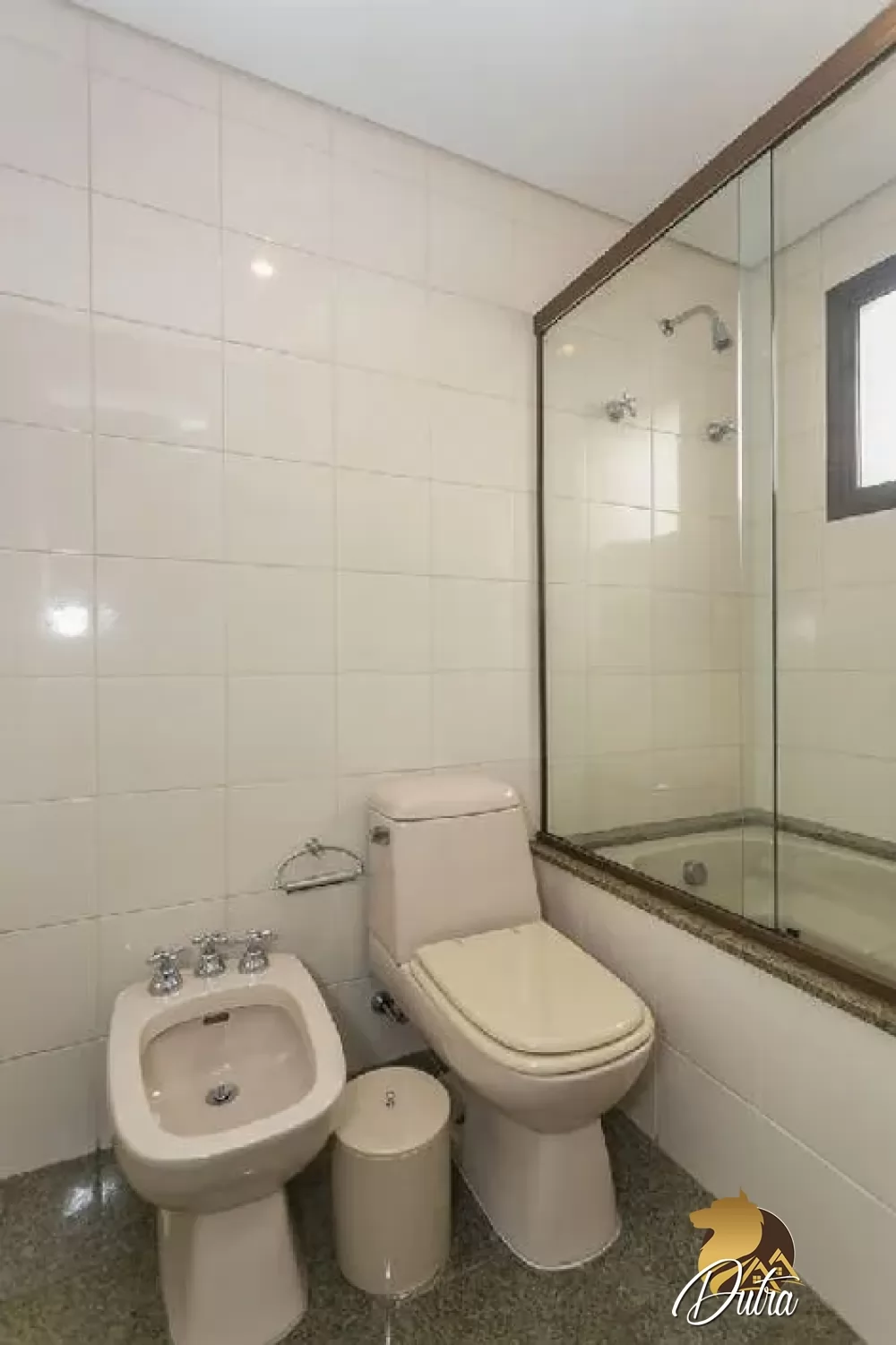 Benny Godman Pompéia 180m² 03 Dormitórios 03 Suítes 3 Vagas
