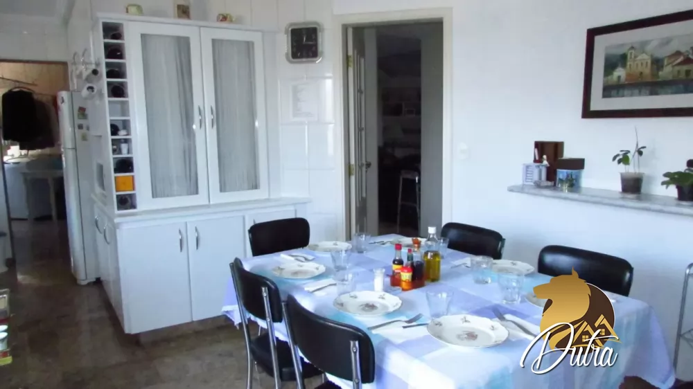 Edifício Jardim Alabastro Aclimação 226m² 04 Dormitórios 03 Suítes 3 Vagas