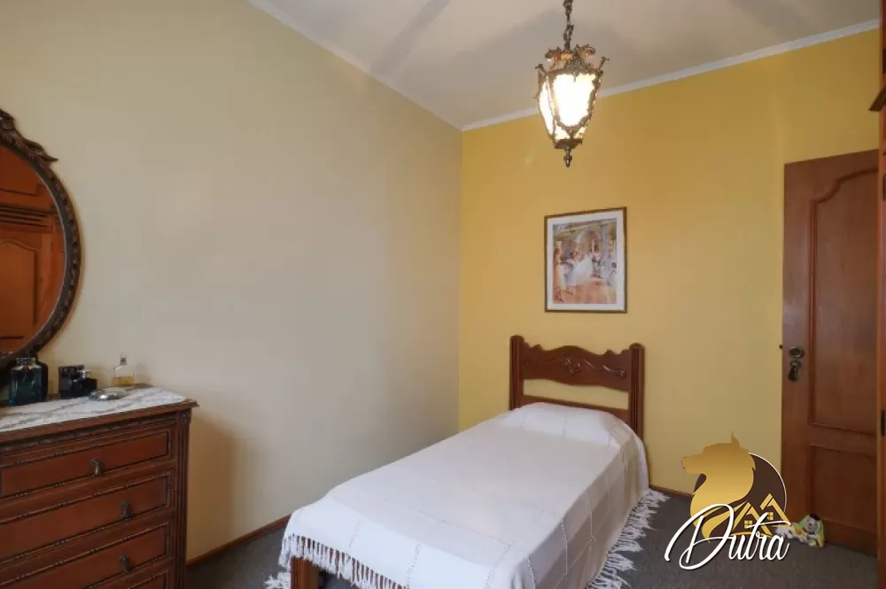 Padrão Jardim Morumbi 460m² 04 Dormitórios 02 Suítes 4 Vagas