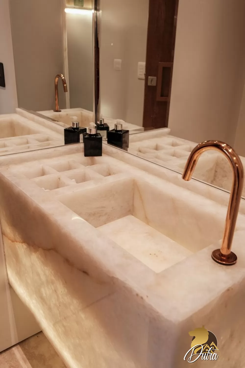 Edificíco P11 Pinheiros 145m² 02 Dormitórios 02 Suítes 2 Vagas