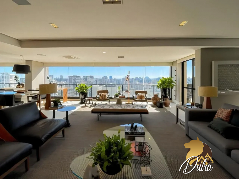Edifício Araguari 561 Vila Uberabinha 358m² 04 Dormitórios 04 Suítes 4 Vagas