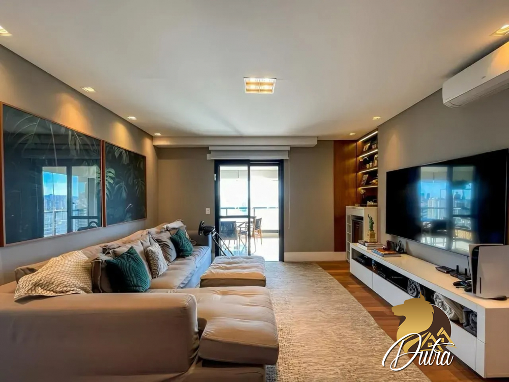 Edifício Araguari 561 Vila Uberabinha 358m² 04 Dormitórios 04 Suítes 4 Vagas