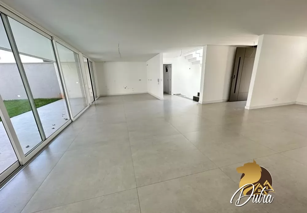 Condomínio Jamestown Campo Belo 401m² 04 Dormitórios 04 Suítes 3 Vagas