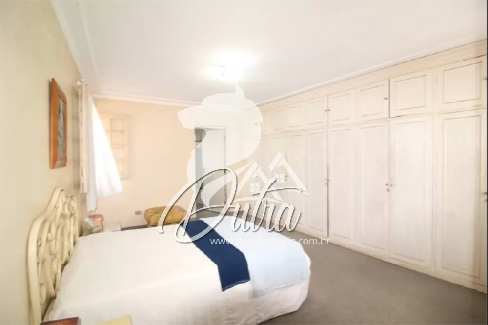 Padrão Cidade Jardim 296m² 03 Dormitórios 02 Suítes 3 Vagas