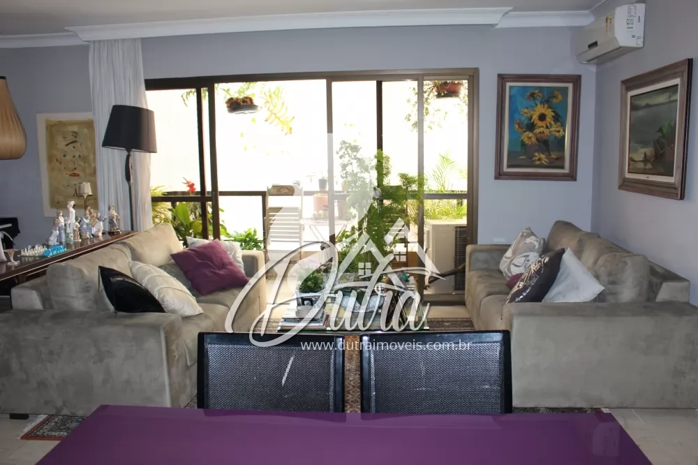 Nicole Pinheiros 155m² 03 Dormitórios 01 Suítes 2 Vagas