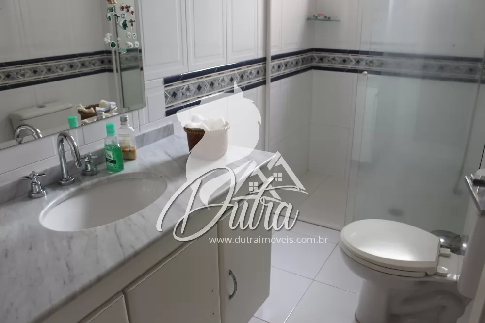 Nicole Pinheiros 155m² 03 Dormitórios 01 Suítes 2 Vagas